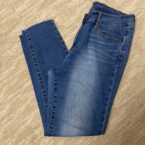 Tahari Jeans
